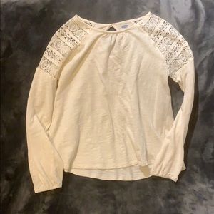 Girls Old Navy lace cutout shirt Size 8